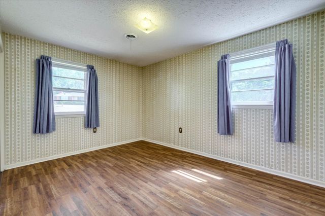 3351 Victoria Drive NW, Aiken, SC 29801
