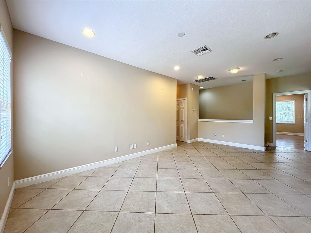 Image 58 of property listing at 3329 LAKE JEAN DRIVE, Orlando, FL 32817