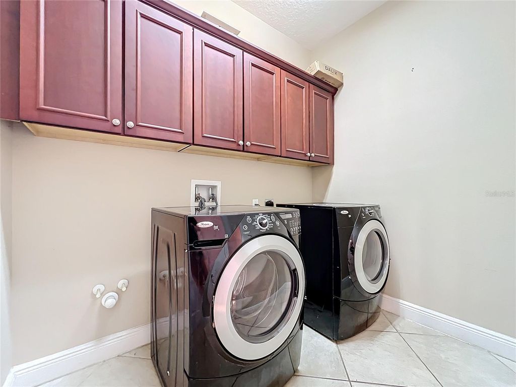 Image 73 of property listing at 3329 LAKE JEAN DRIVE, Orlando, FL 32817