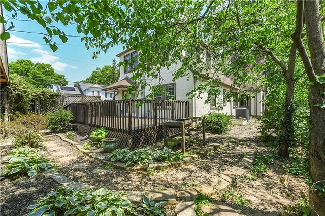 1500 S Broadway Street, Leavenworth, KS 66048