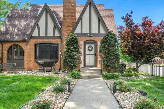 1500 S Broadway Street, Leavenworth, KS 66048