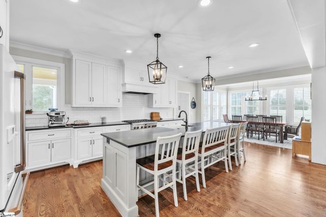 766 Mckelvey Road, Pelzer, SC 29669