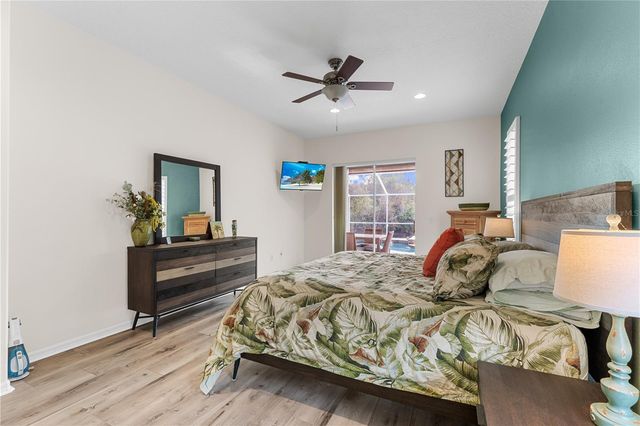 9909 KINGSHYRE WAY, Tampa, FL 33647