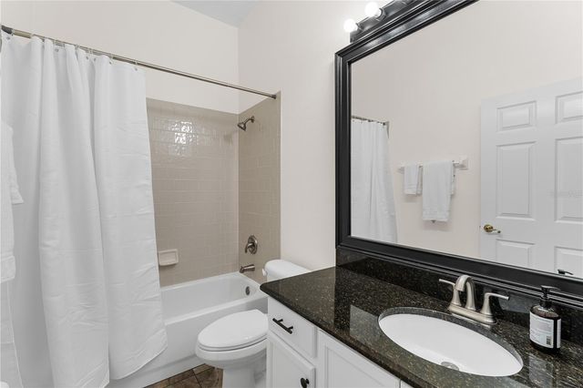 9909 KINGSHYRE WAY, Tampa, FL 33647