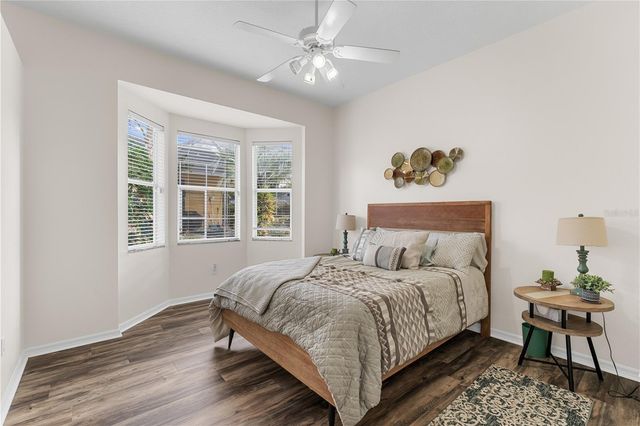 9909 KINGSHYRE WAY, Tampa, FL 33647