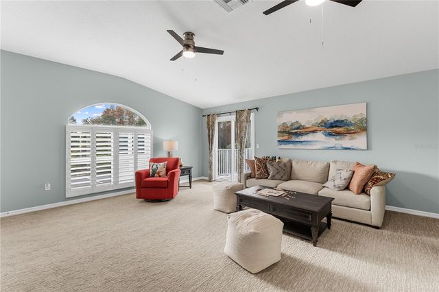 9909 KINGSHYRE WAY, Tampa, FL 33647