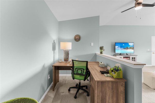 9909 KINGSHYRE WAY, Tampa, FL 33647