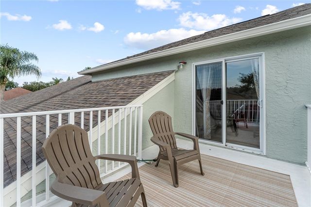 9909 KINGSHYRE WAY, Tampa, FL 33647