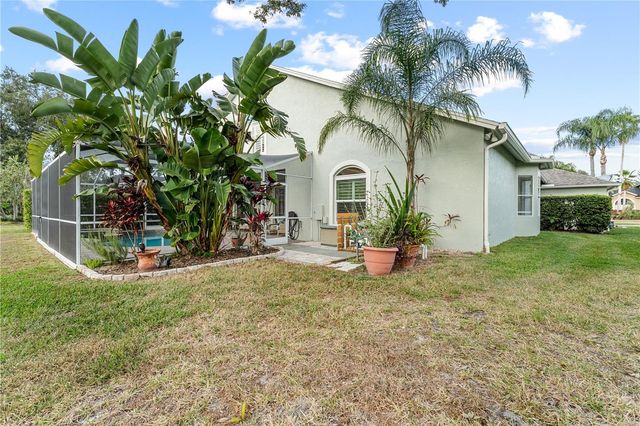 9909 KINGSHYRE WAY, Tampa, FL 33647