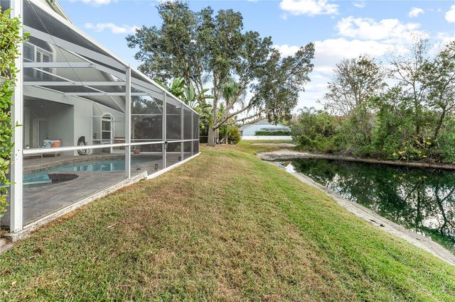 9909 KINGSHYRE WAY, Tampa, FL 33647