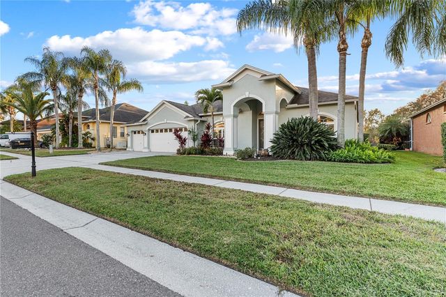 9909 KINGSHYRE WAY, Tampa, FL 33647