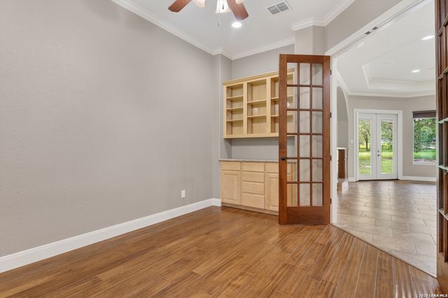 249 Legacy Trail, La Vernia, TX 78121