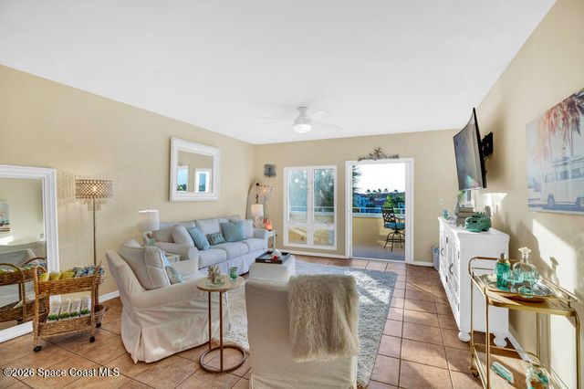 5010 Harmony Circle 306, Vero Beach, FL 32967