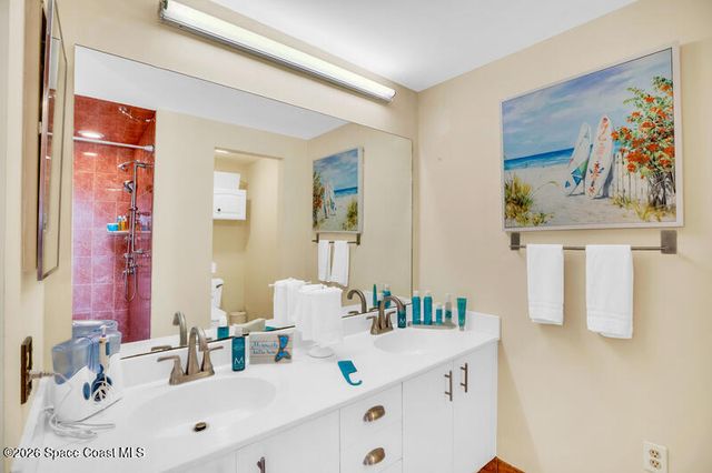5010 Harmony Circle 306, Vero Beach, FL 32967