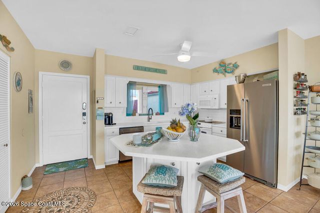 5010 Harmony Circle 306, Vero Beach, FL 32967