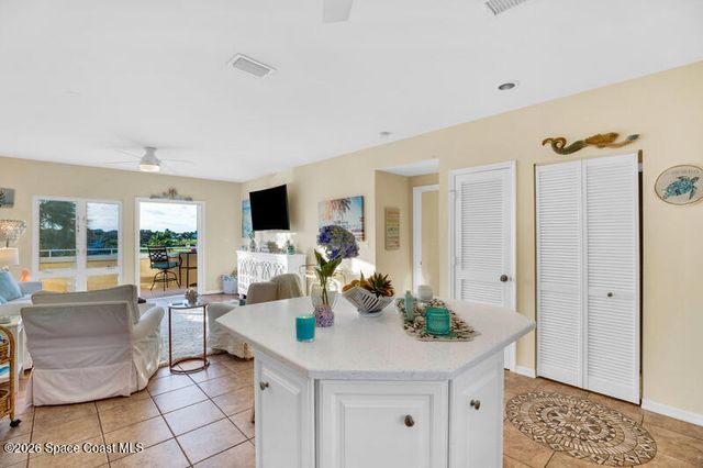 5010 Harmony Circle 306, Vero Beach, FL 32967