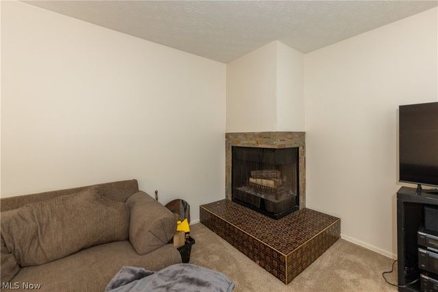 10219 Spinnaker Run, Aurora, OH 44202