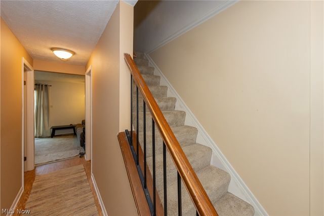 10219 Spinnaker Run, Aurora, OH 44202