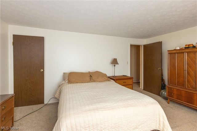 10219 Spinnaker Run, Aurora, OH 44202