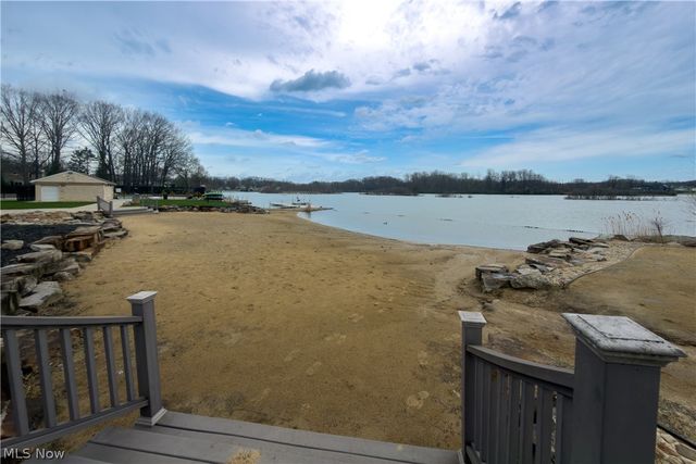 10219 Spinnaker Run, Aurora, OH 44202