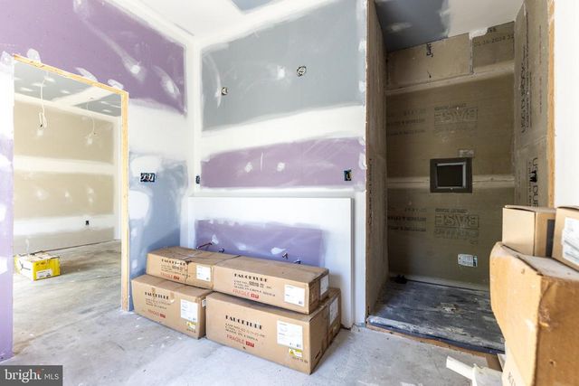 3257 IDA RD, Luray, VA 22835