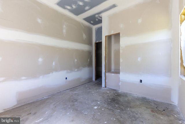 3257 IDA RD, Luray, VA 22835