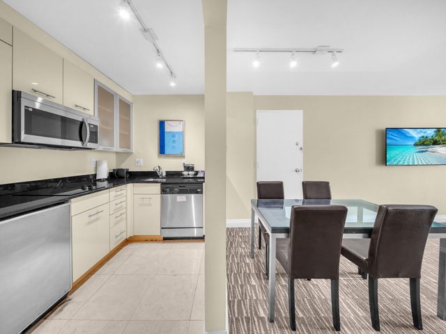 2670 E Sunrise Boulevard 319, Fort Lauderdale, FL 33304