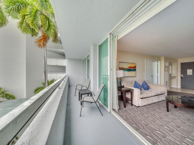 2670 E Sunrise Boulevard 319, Fort Lauderdale, FL 33304