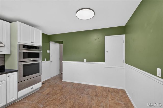 2952 New Castle Drive, Florissant, MO 63033