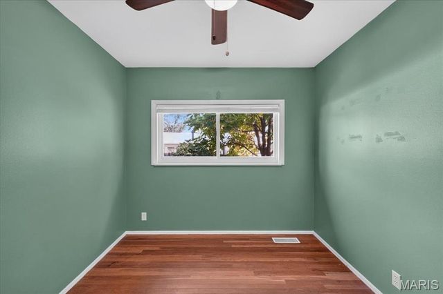 2952 New Castle Drive, Florissant, MO 63033