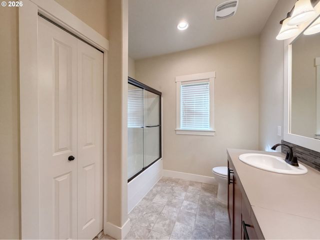 15134 Nw MARIE Way, Portland, OR 97229