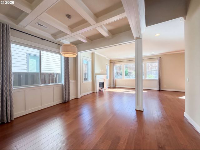 15134 Nw MARIE Way, Portland, OR 97229