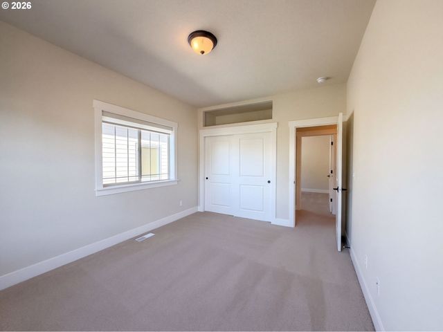 15134 Nw MARIE Way, Portland, OR 97229