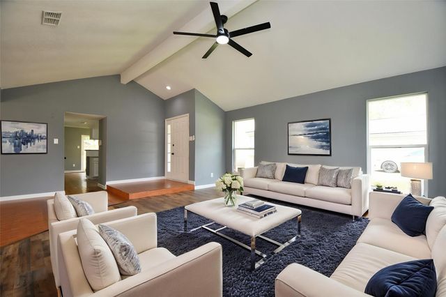 17022 Quail Park Drive, Missouri City, TX 77489