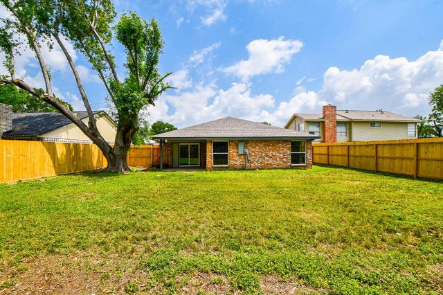 17022 Quail Park Drive, Missouri City, TX 77489