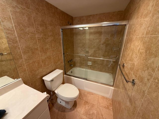 19390 COLLINS Avenue 1405, Sunny Isles Beach, FL 33160