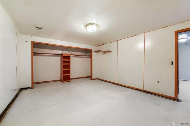 392 S Peoria Circle, Aurora, CO 80012