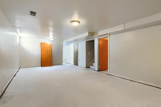 392 S Peoria Circle, Aurora, CO 80012
