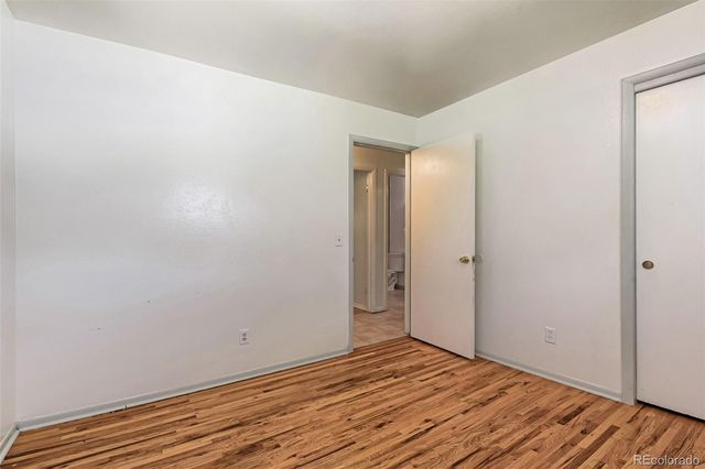 392 S Peoria Circle, Aurora, CO 80012