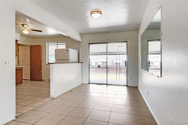 392 S Peoria Circle, Aurora, CO 80012