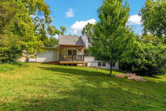 912 W ROLLINS RD, Columbia, MO 65203