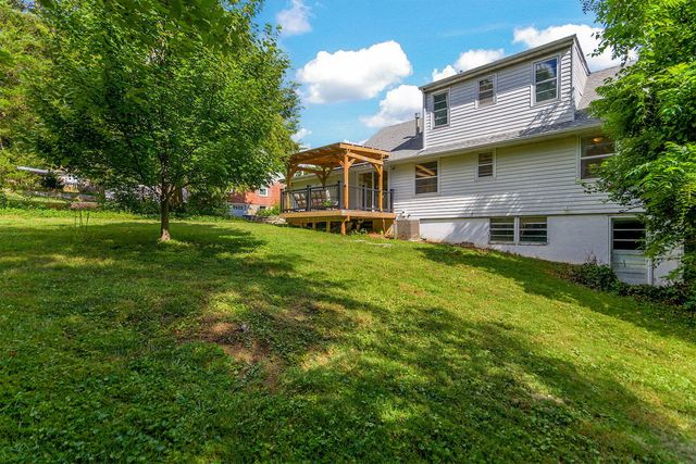 912 W ROLLINS RD, Columbia, MO 65203