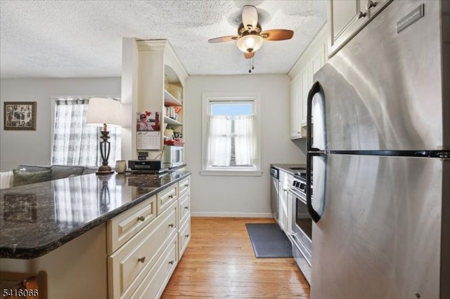 753 Broad Ave A, Ridgefield Boro, NJ 07657