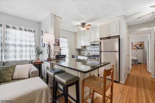 753 Broad Ave A, Ridgefield Boro, NJ 07657