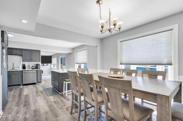 40 Kiwi Loop, Howell, NJ 07731