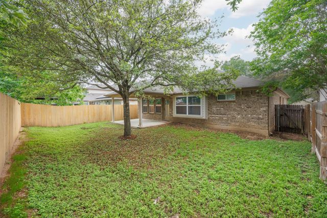 470 Middle Creek DR, Buda, TX 78610