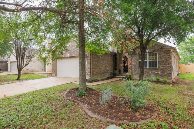 470 Middle Creek DR, Buda, TX 78610