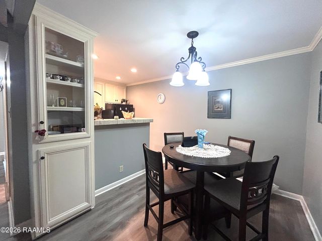 220 Doucet Road 252g, Lafayette, LA 70503