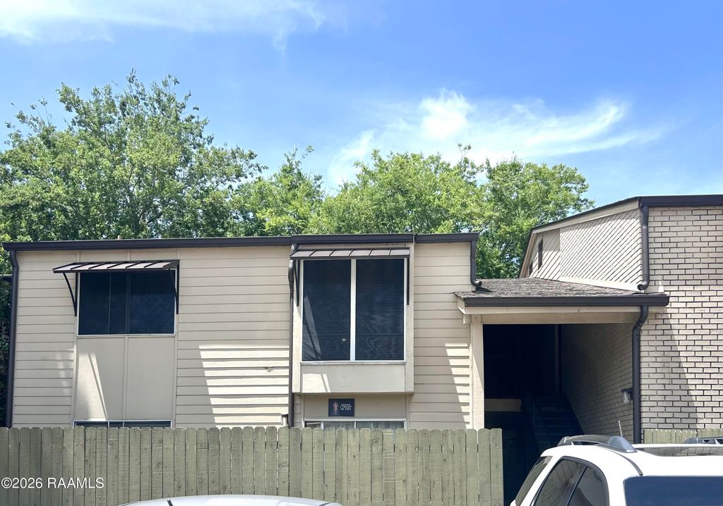 220 Doucet Road 252g, Lafayette, LA 70503