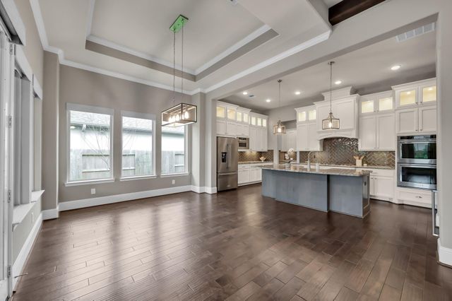 253 Marble Garden Lane, Conroe, TX 77304